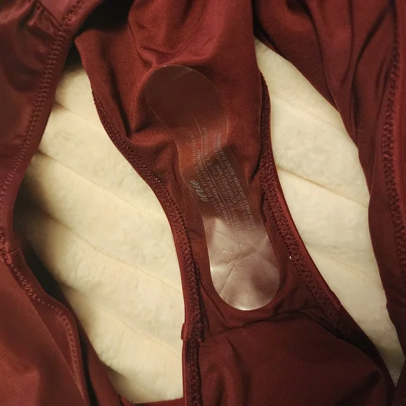 Aerie bikini top is 34DDD bottom is XL - NWT - Picture 3 of 3